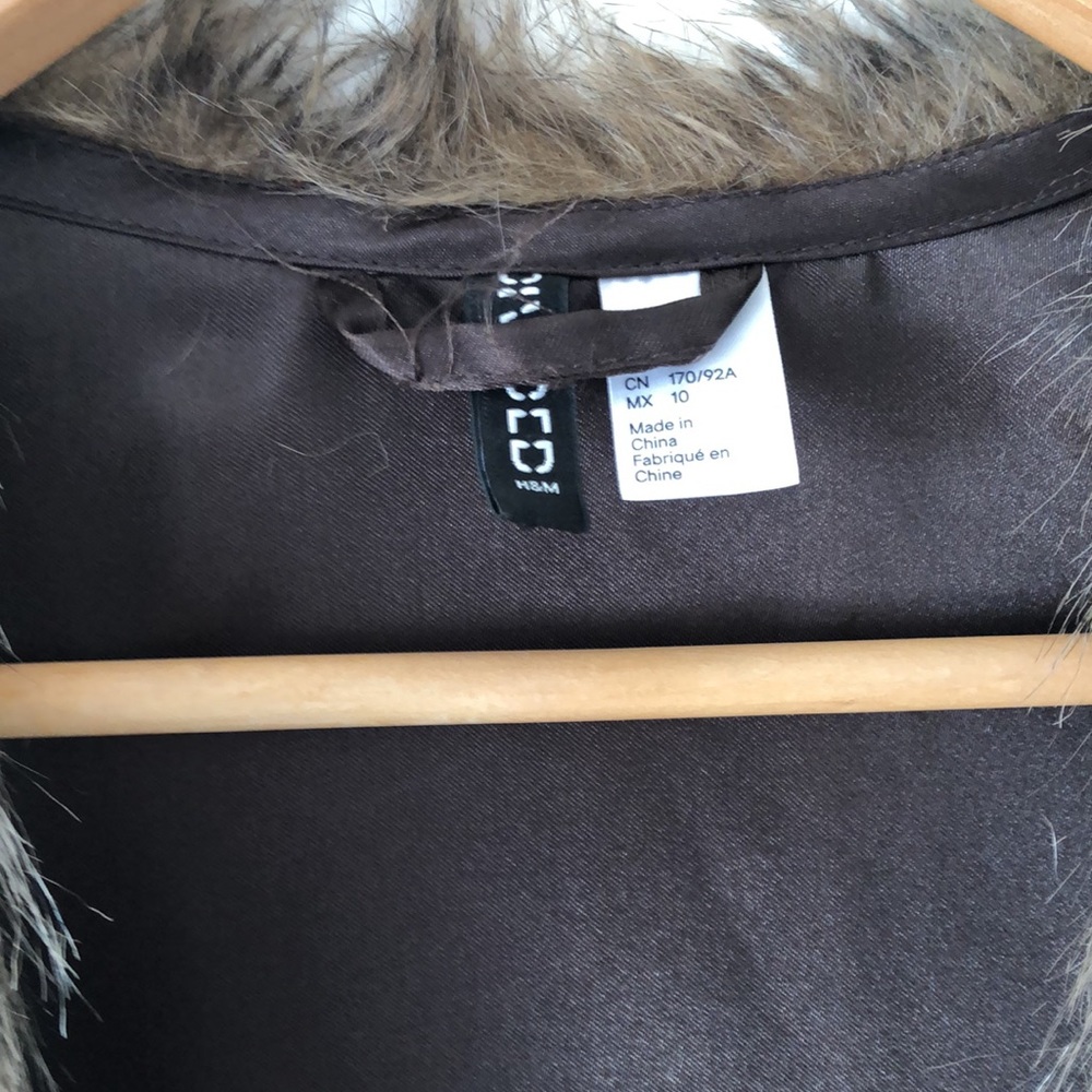 Beautiful soft vest - Picture 3 of 6